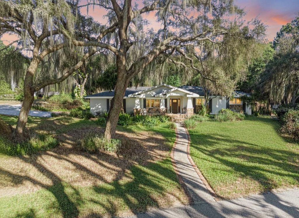 103 S Lakeshore Drive, Minneola, FL 34715 Photo