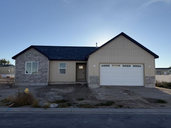 4280 E Arizona, Pocatello, ID 83202