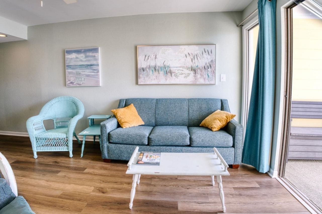 301 N Waccamaw Dr.  Photo 11