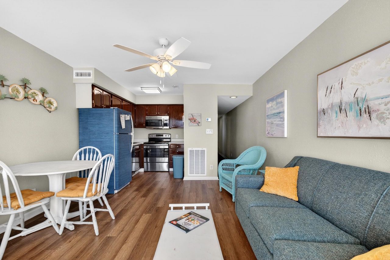 301 N Waccamaw Dr.  Photo 12