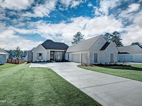 358 Wellstone Place, Madison, MS 39110