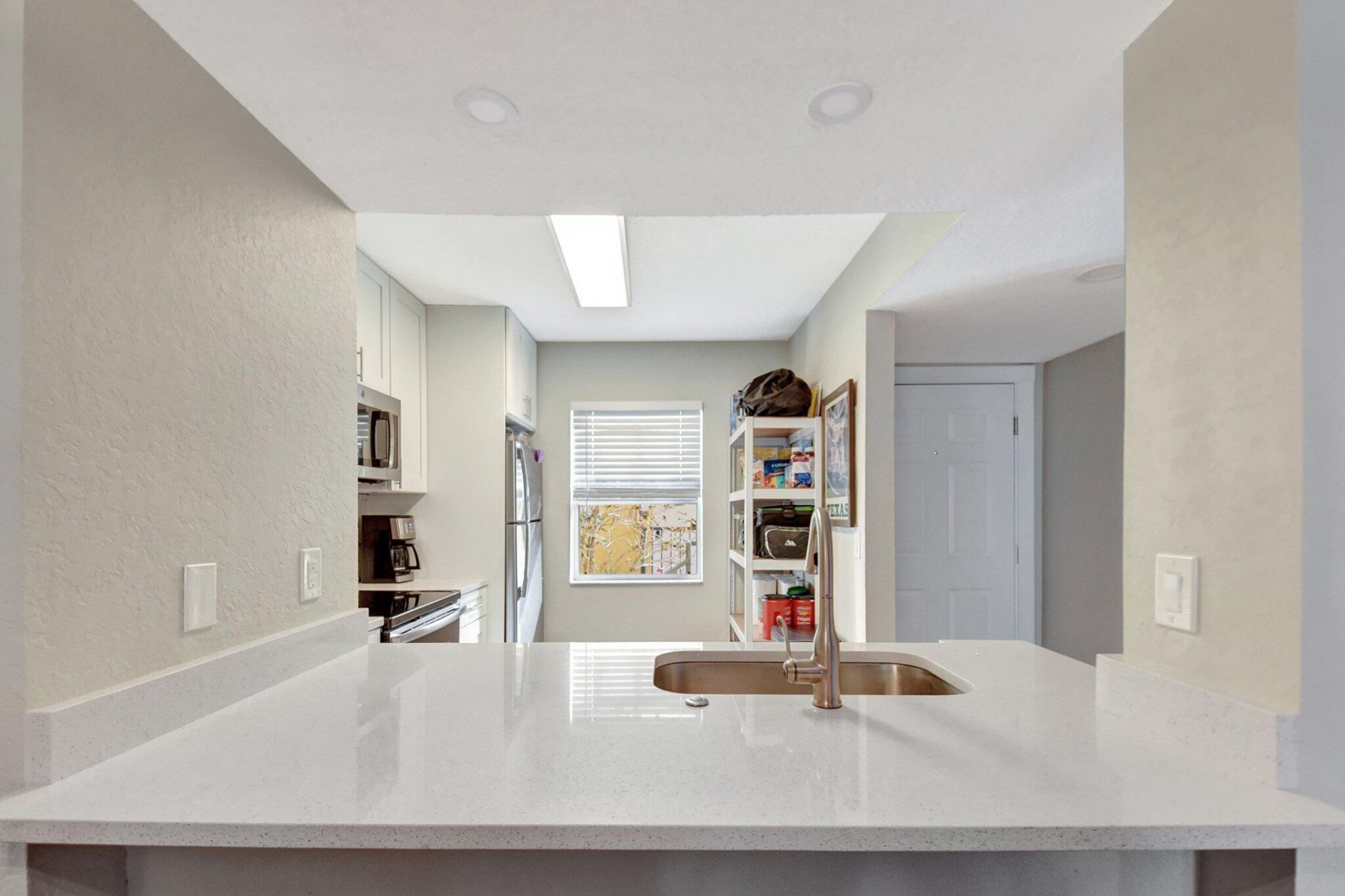 1125 Lake Shore Drive, Unit 203, Lake Park, FL 33403 Photo