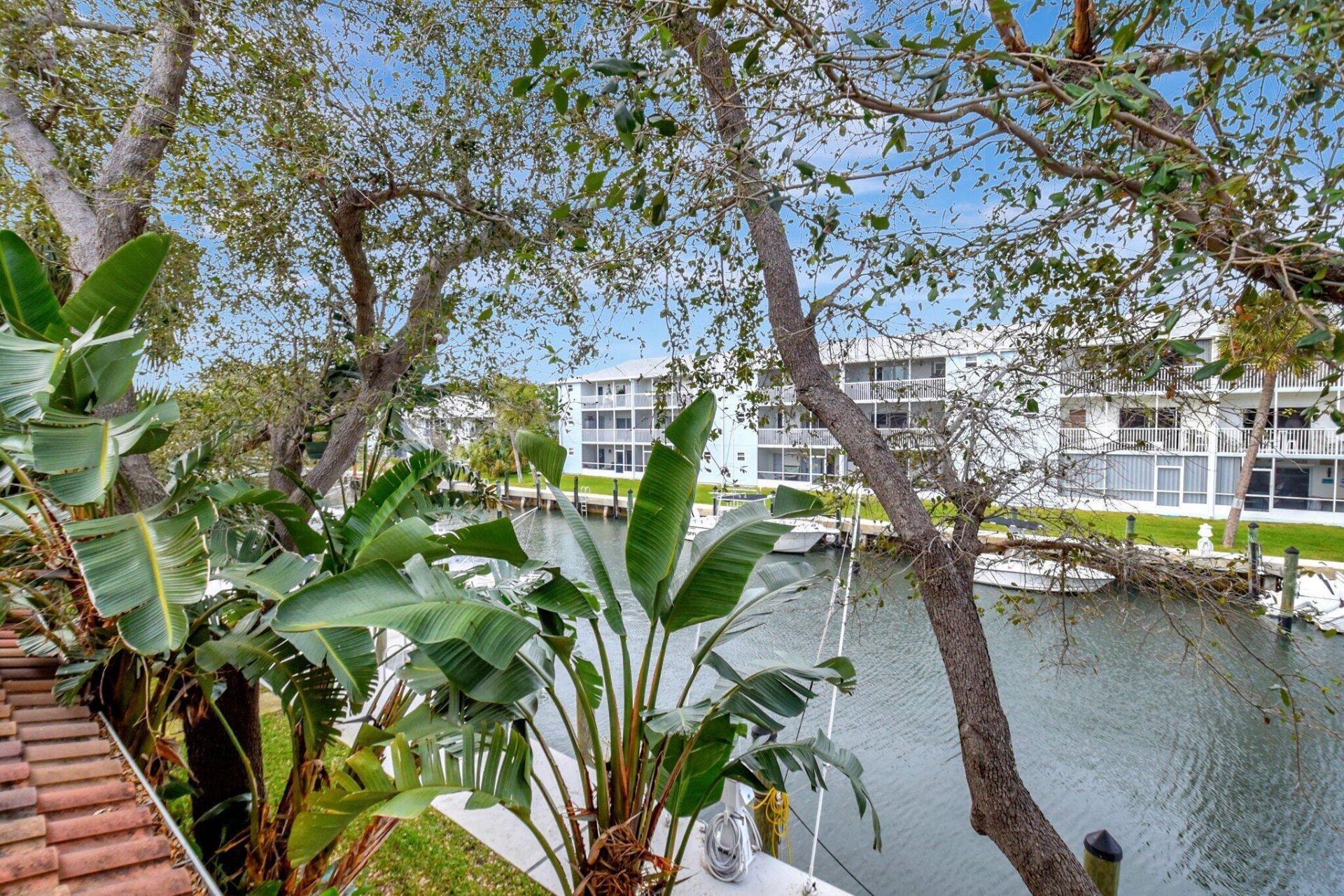 1125 Lake Shore Drive, Unit 203, Lake Park, FL 33403 Photo