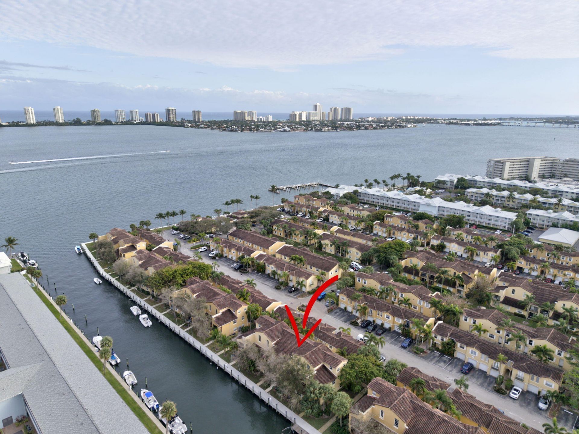 1125 Lake Shore Drive, Unit 203, Lake Park, FL 33403 Photo