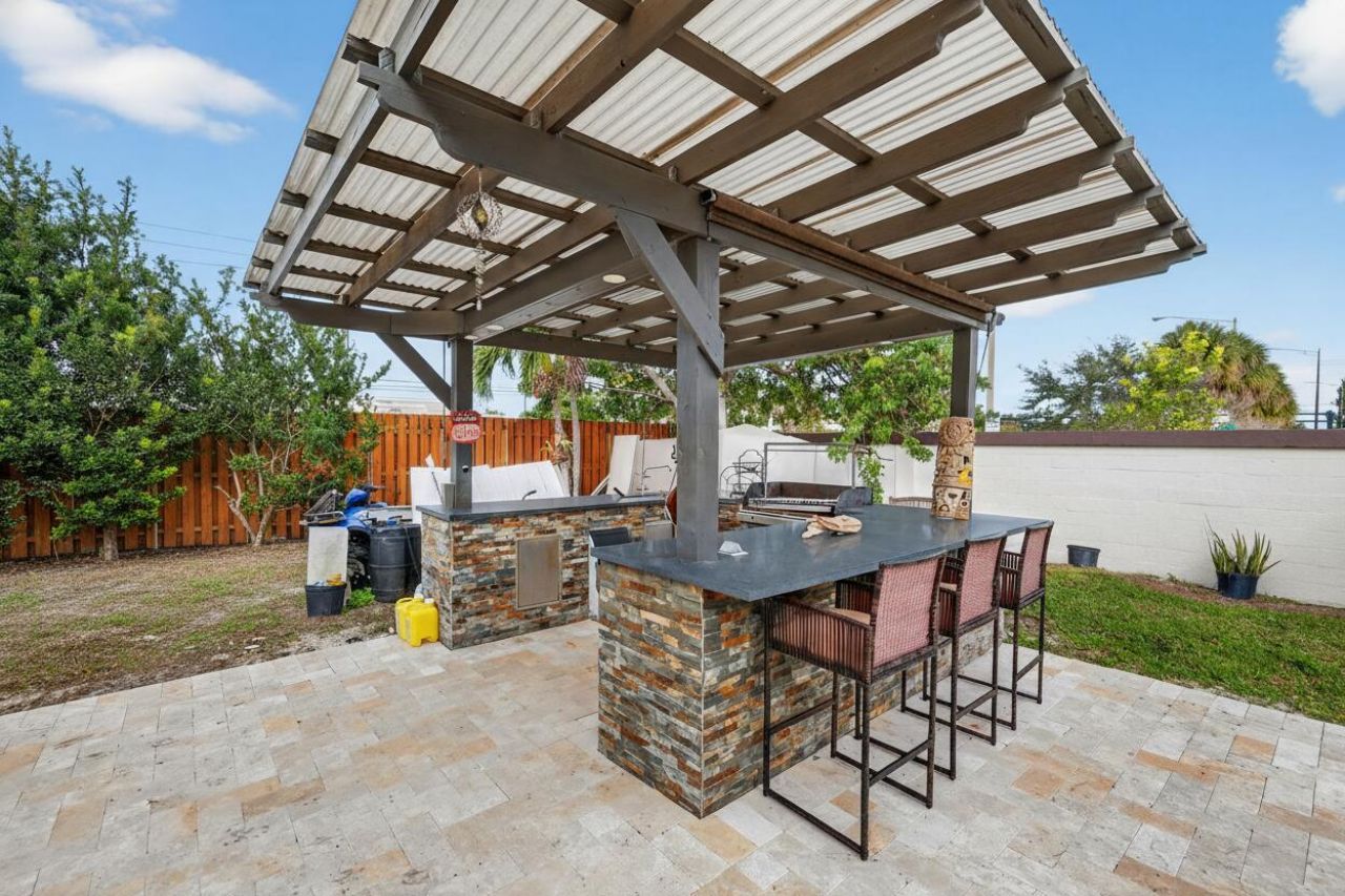 9511 SW 49 Street, Cooper City, FL 33328 Photo