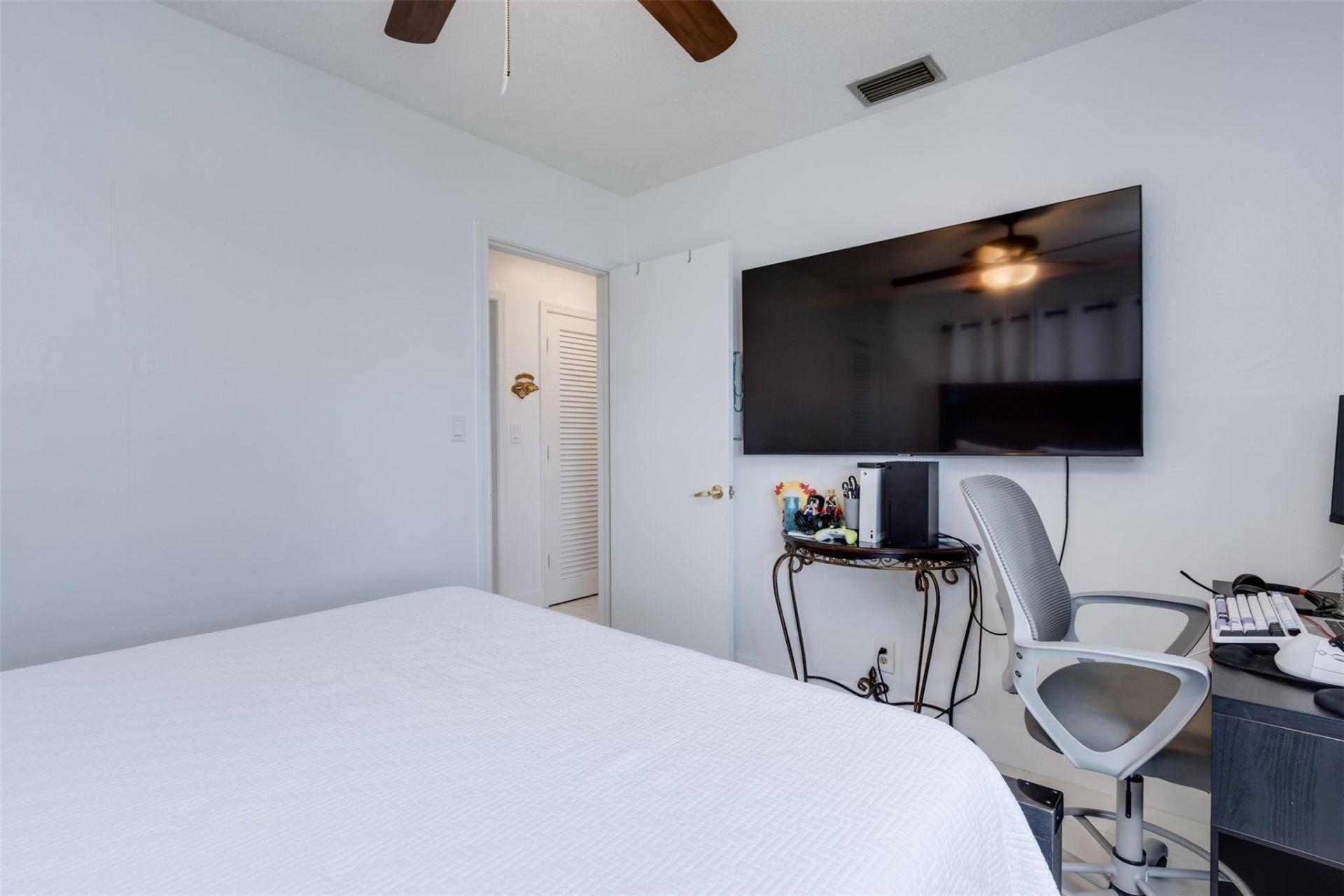 2600 NW 50th Street, Tamarac, FL 33309 Photo