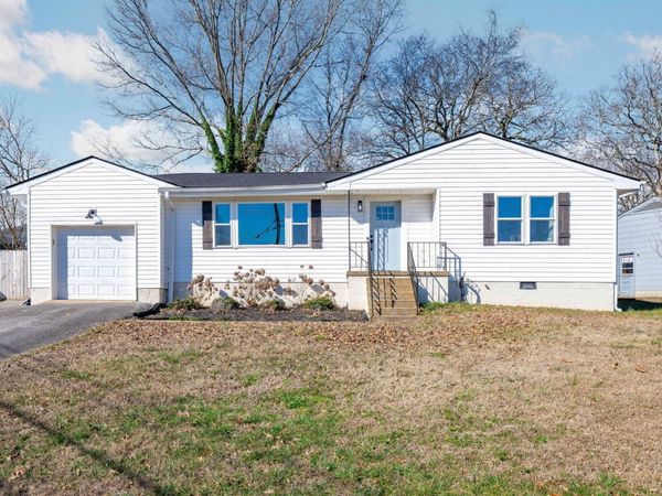 3701 Morton Drive, Chattanooga, TN 37415