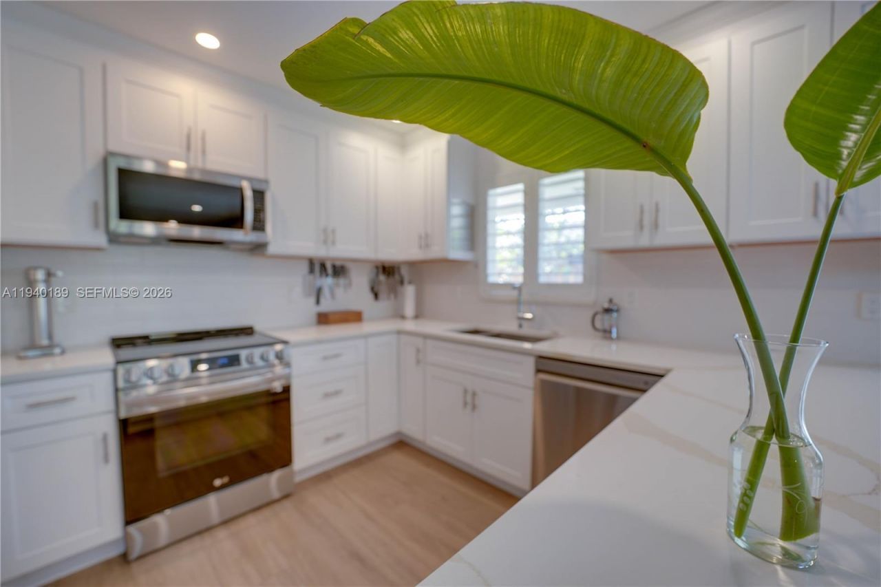 421 SW 14th Ct, Fort Lauderdale, FL 33315 Photo