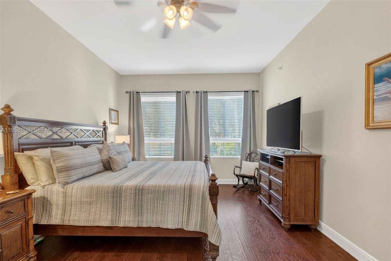 16135 Emerald Estates Dr, Unit 162, Weston, FL 33331 Photo