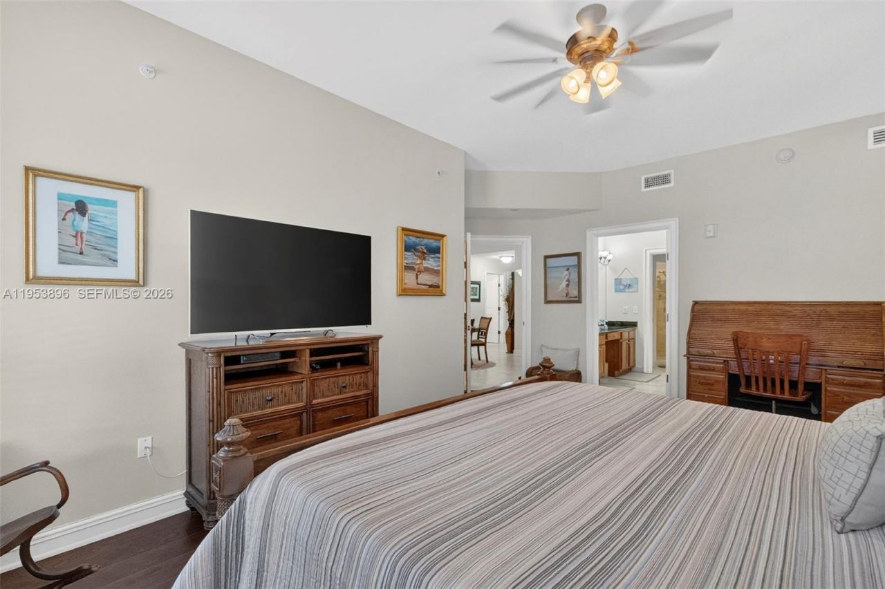 16135 Emerald Estates Dr, Unit 162, Weston, FL 33331 Photo