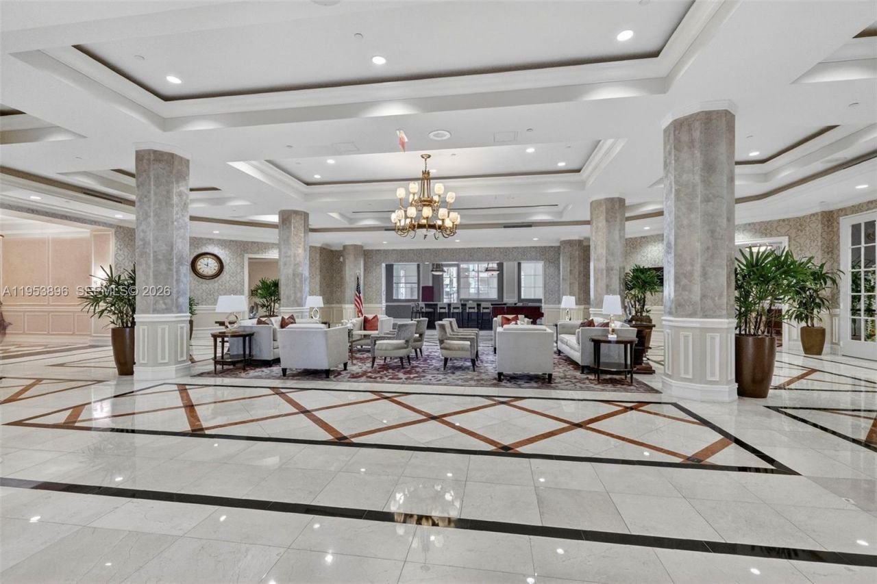 16135 Emerald Estates Dr , Unit 162, Weston, FL 33331 Photo