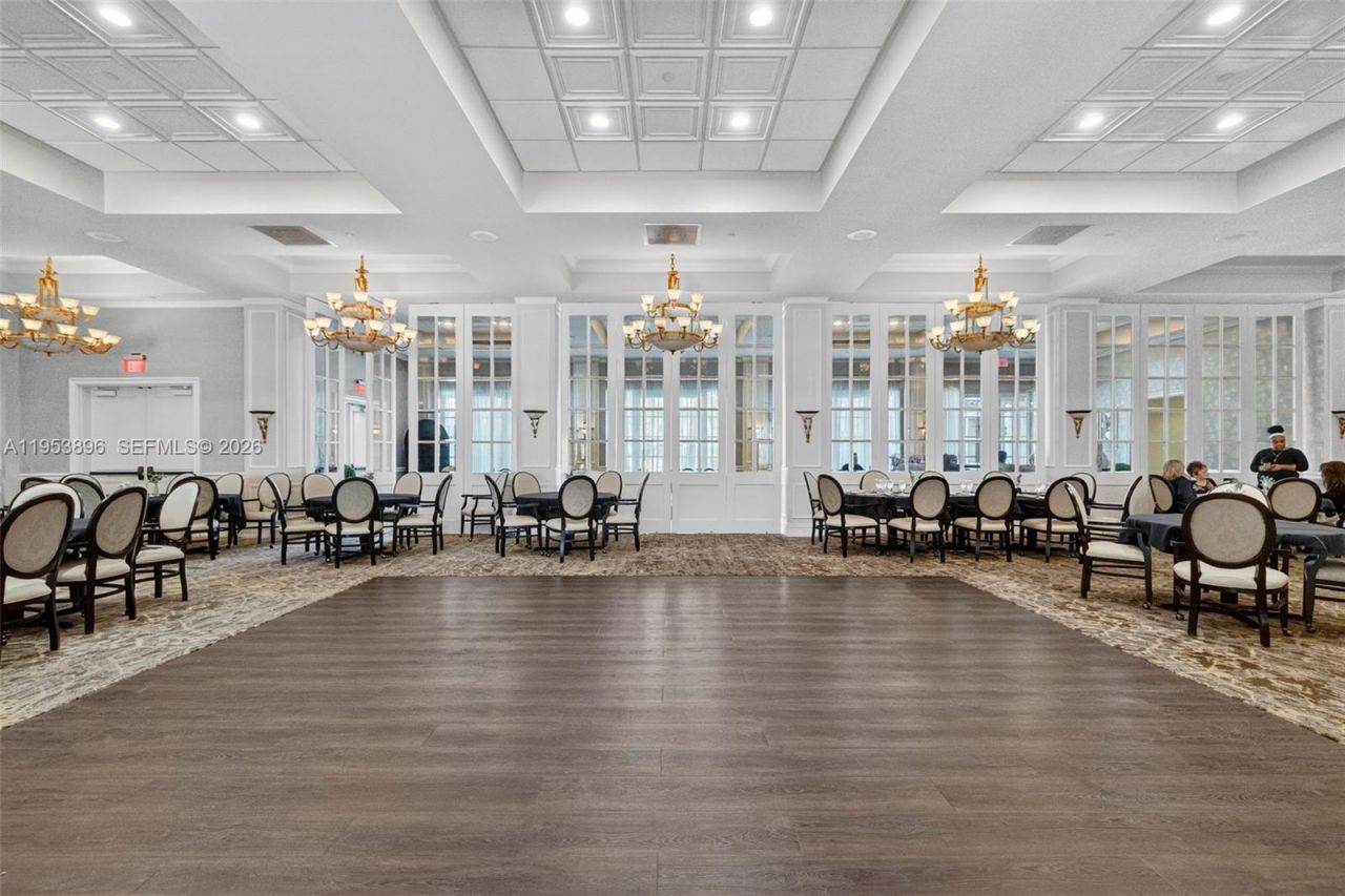 16135 Emerald Estates Dr , Unit 162, Weston, FL 33331 Photo