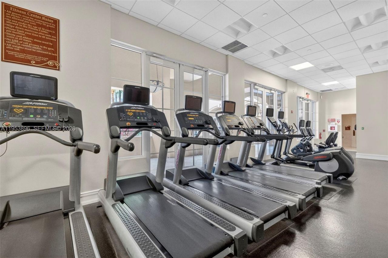 16135 Emerald Estates Dr, Unit 162, Weston, FL 33331 Photo