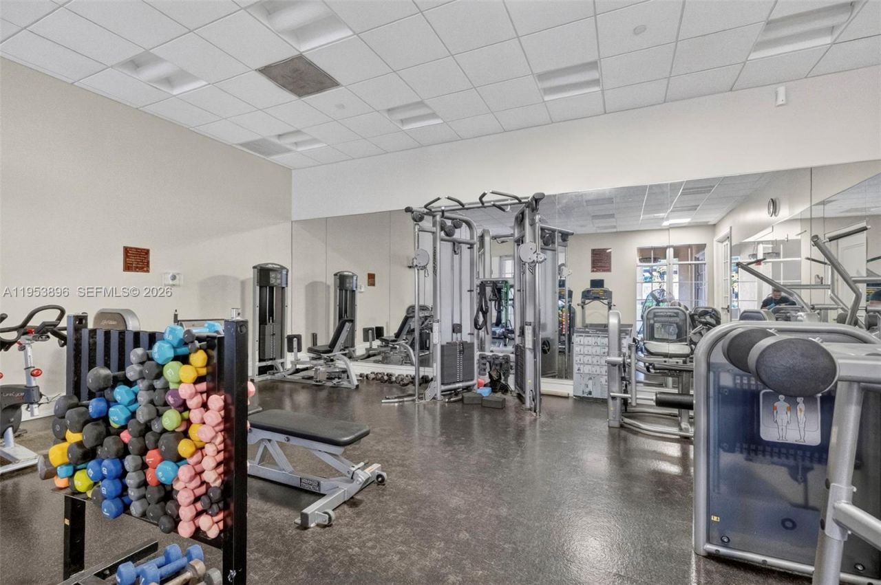 16135 Emerald Estates Dr , Unit 162, Weston, FL 33331 Photo