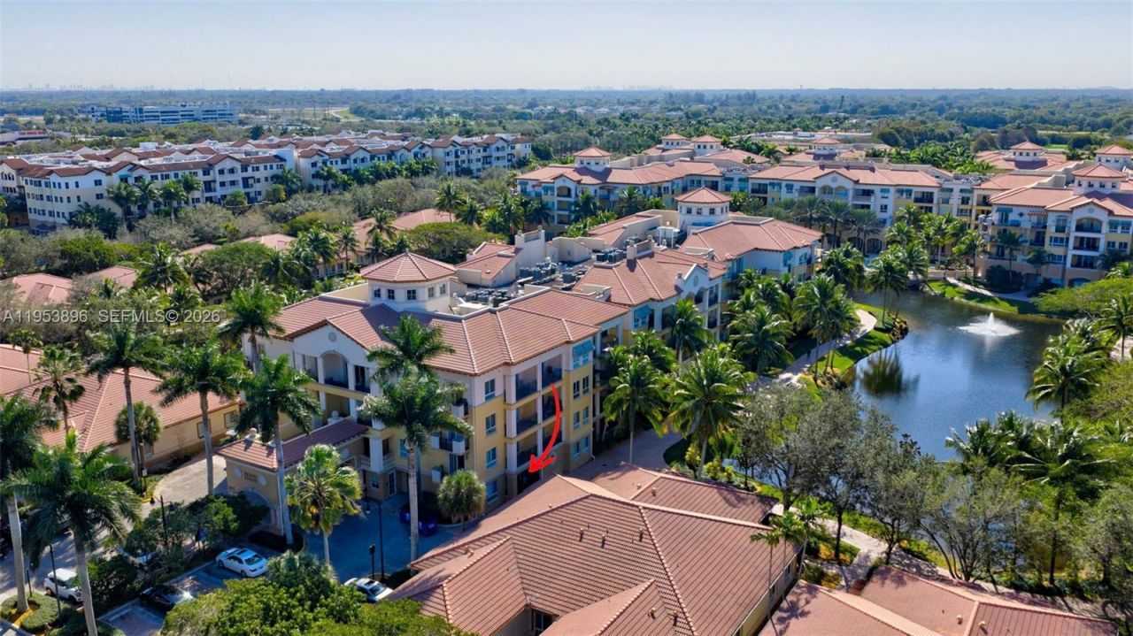 16135 Emerald Estates Dr, Unit 162, Weston, FL 33331 Photo