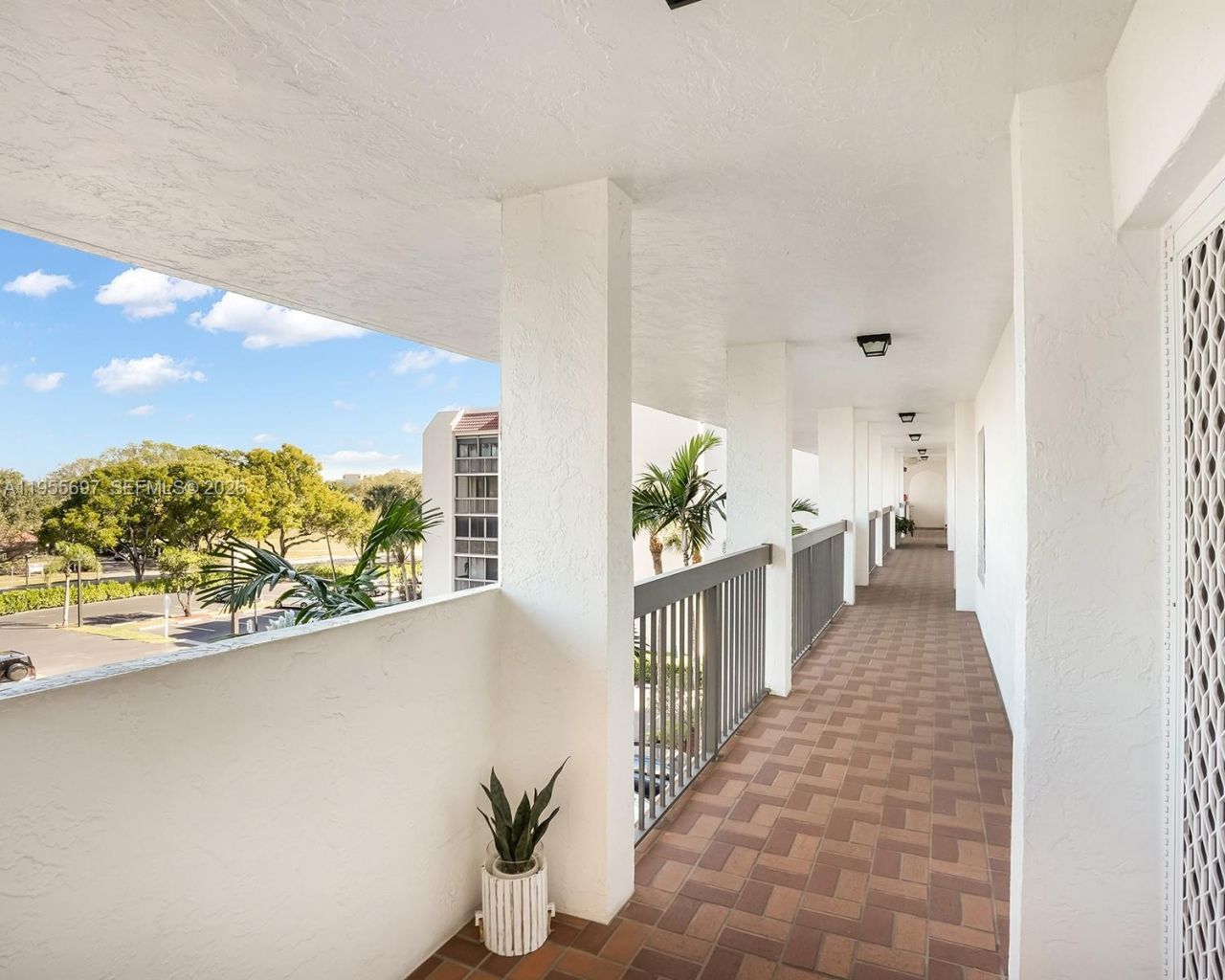 3591 Environ Blvd, Unit A404, Lauderhill, FL 33319 Photo