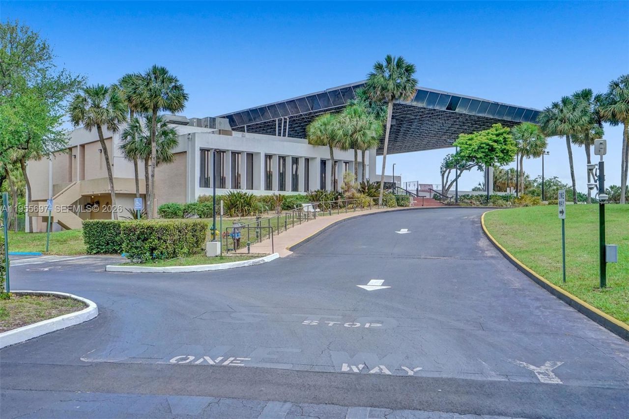 3591 Environ Blvd, Unit A404, Lauderhill, FL 33319 Photo