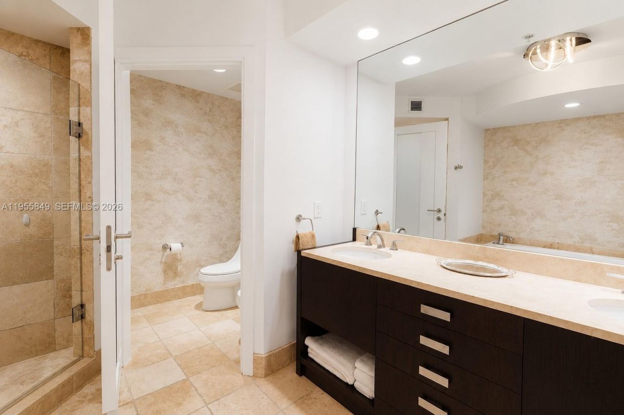 18201 Collins Ave, Unit 1507, Sunny Isles Beach, FL 33160 Photo
