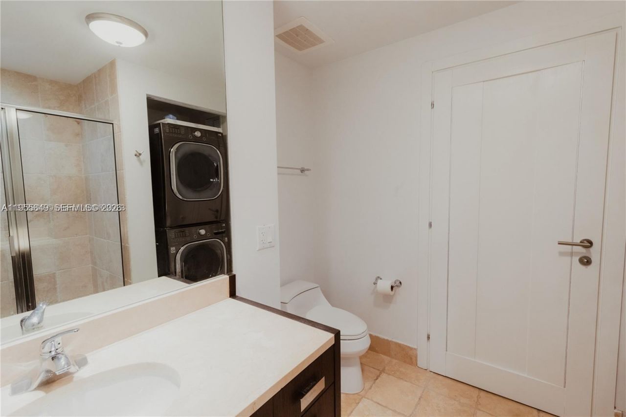 18201 Collins Ave , Unit 1507, Sunny Isles Beach, FL 33160 Photo