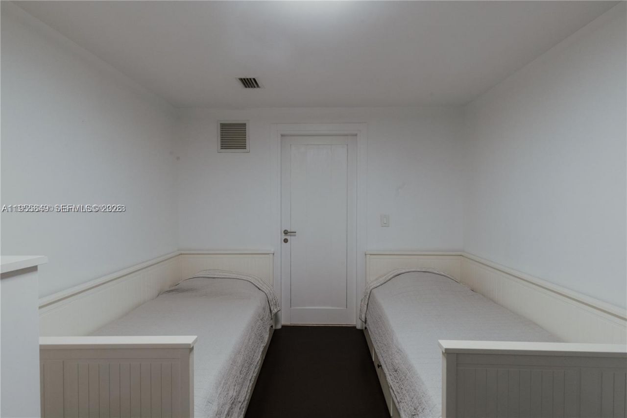 18201 Collins Ave , Unit 1507, Sunny Isles Beach, FL 33160 Photo