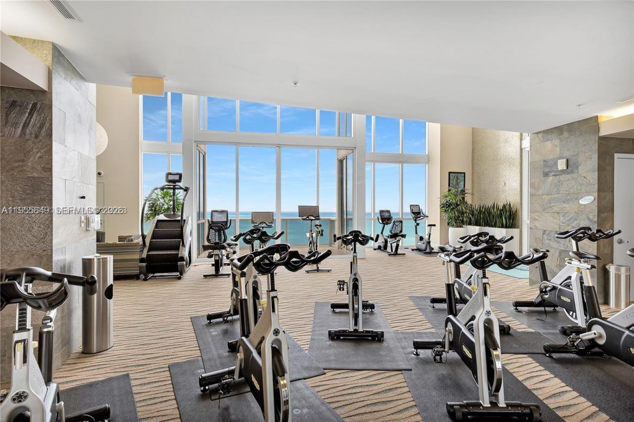 18201 Collins Ave , Unit 1507, Sunny Isles Beach, FL 33160 Photo