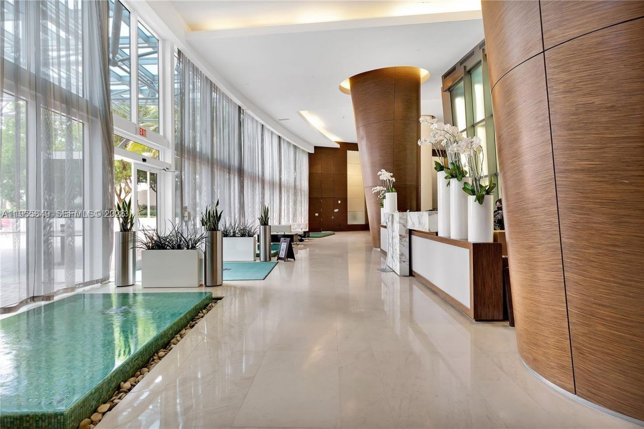 18201 Collins Ave , Unit 1507, Sunny Isles Beach, FL 33160 Photo