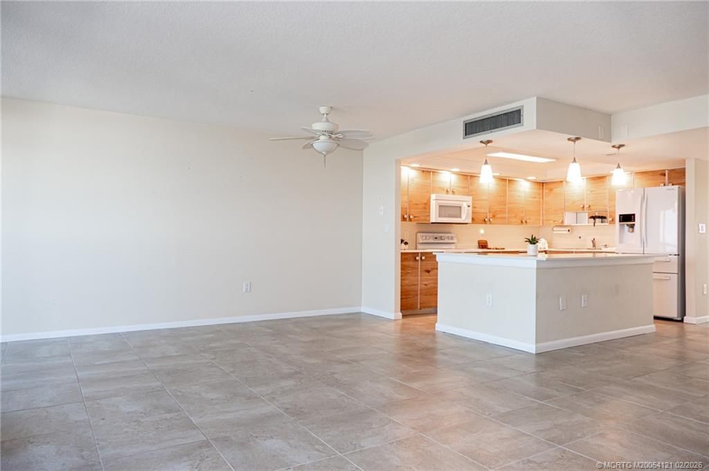 10410 S Ocean Drive, Unit 503, Jensen Beach, FL 34957 Photo