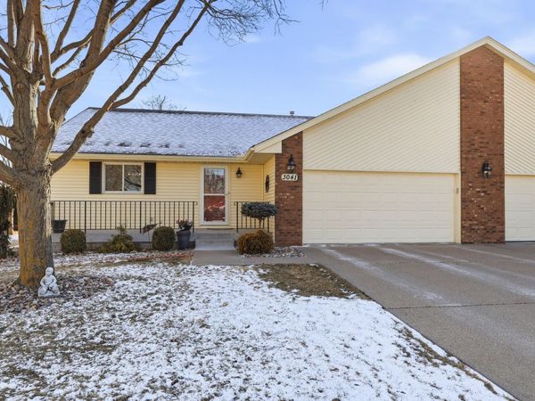 3041 55th Street, Moline, IL 51265