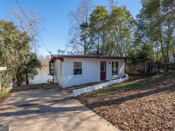 199 Cherokee Drive, Jackson, GA 30233