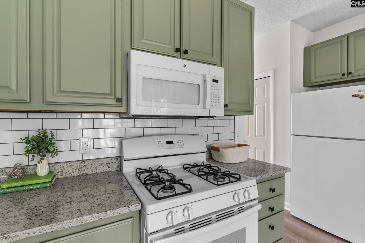 4 Saints Creek Place Photo 14