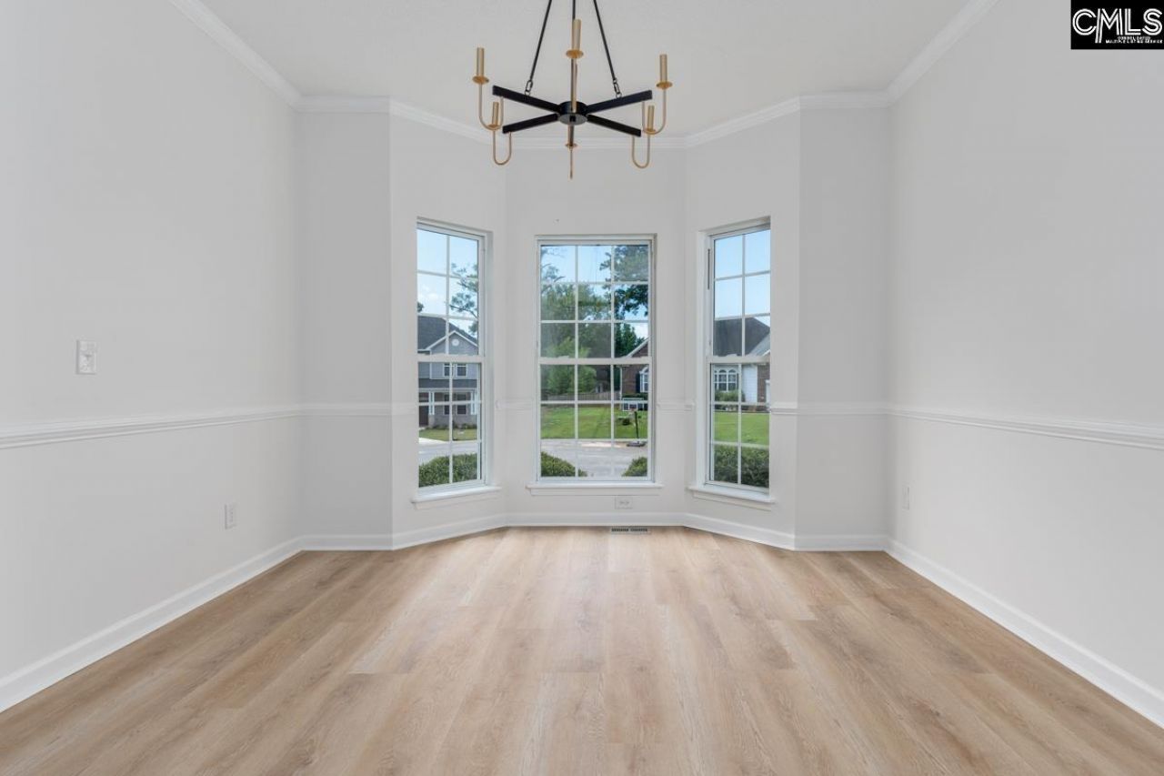 4 Saints Creek Place Photo 5