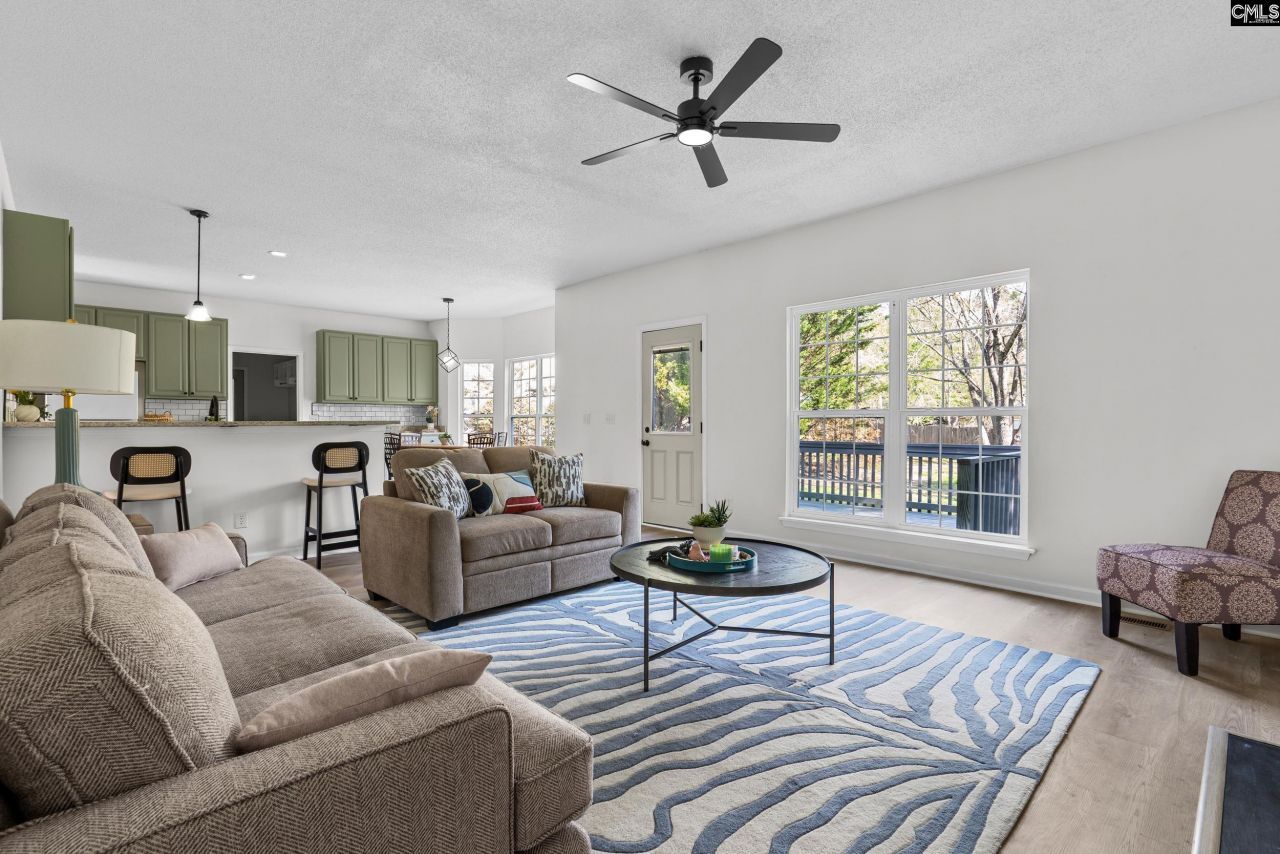 4 Saints Creek Place Photo 8