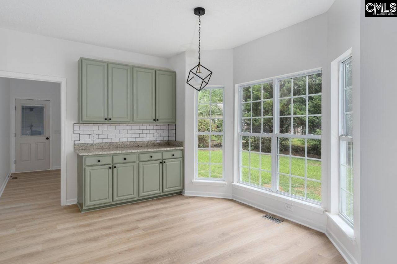 4 Saints Creek Place Photo 8