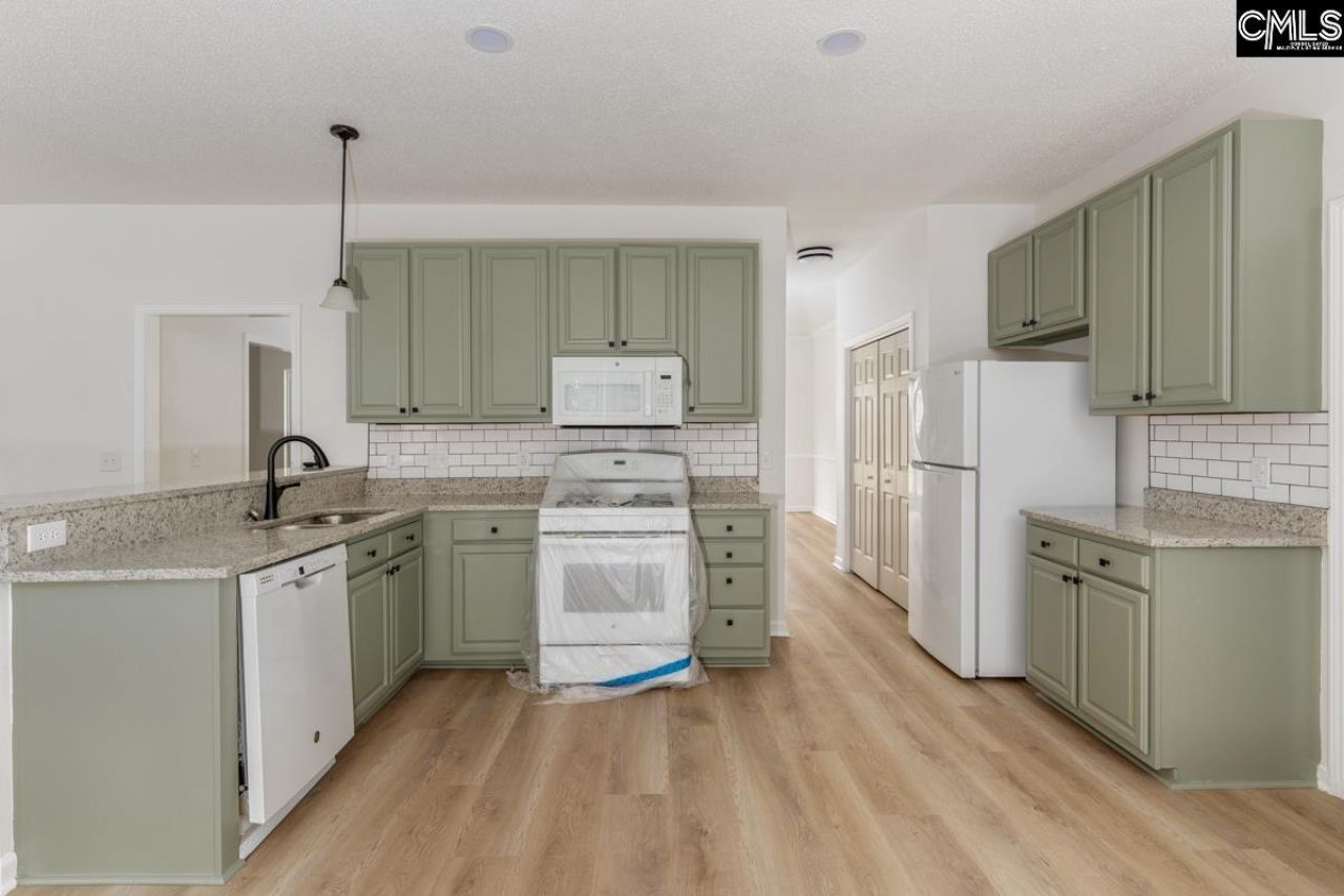 4 Saints Creek Place Photo 9