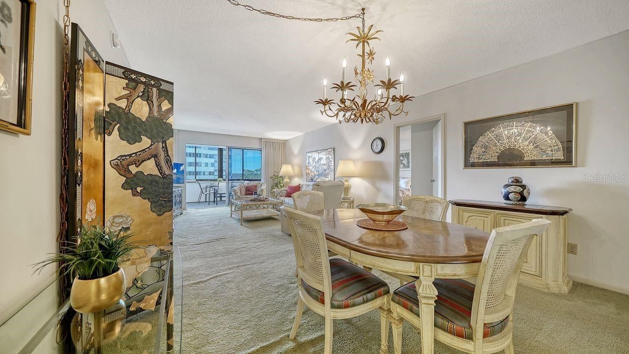 1125 W Peppertree Drive, Unit 302, Sarasota, FL 34242 Photo