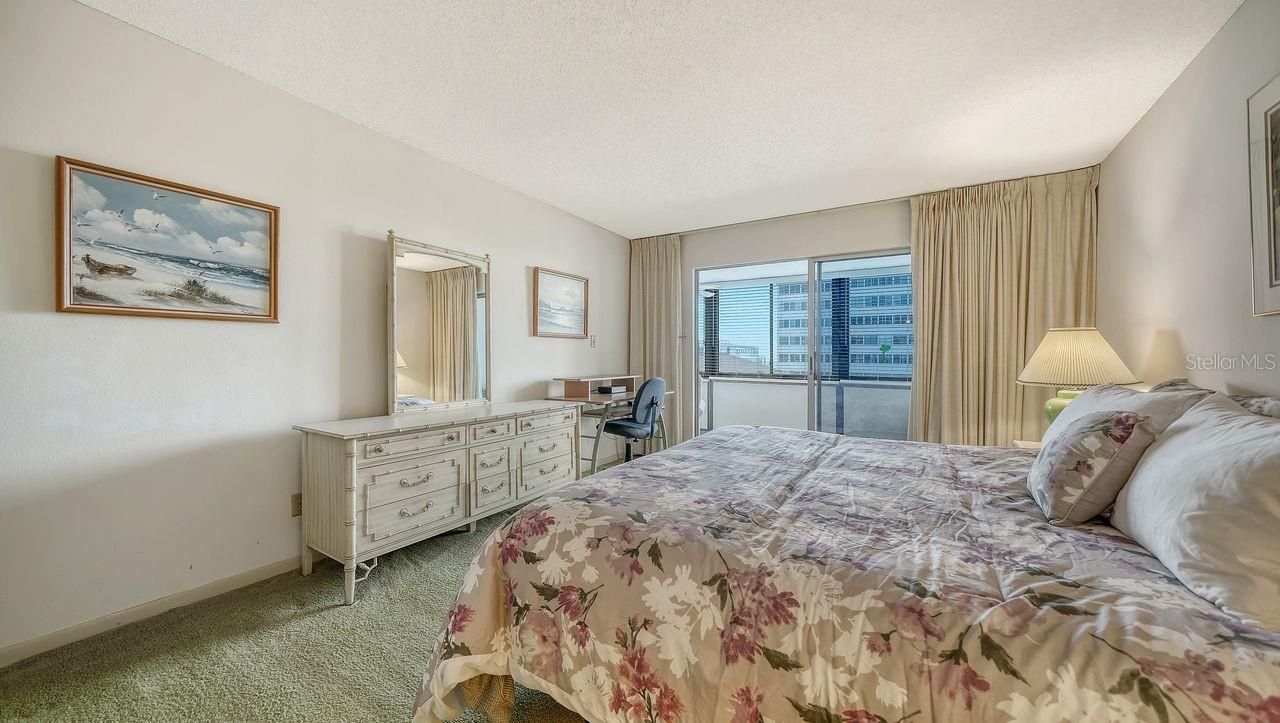 1125 W Peppertree Drive, Unit 302, Sarasota, FL 34242 Photo