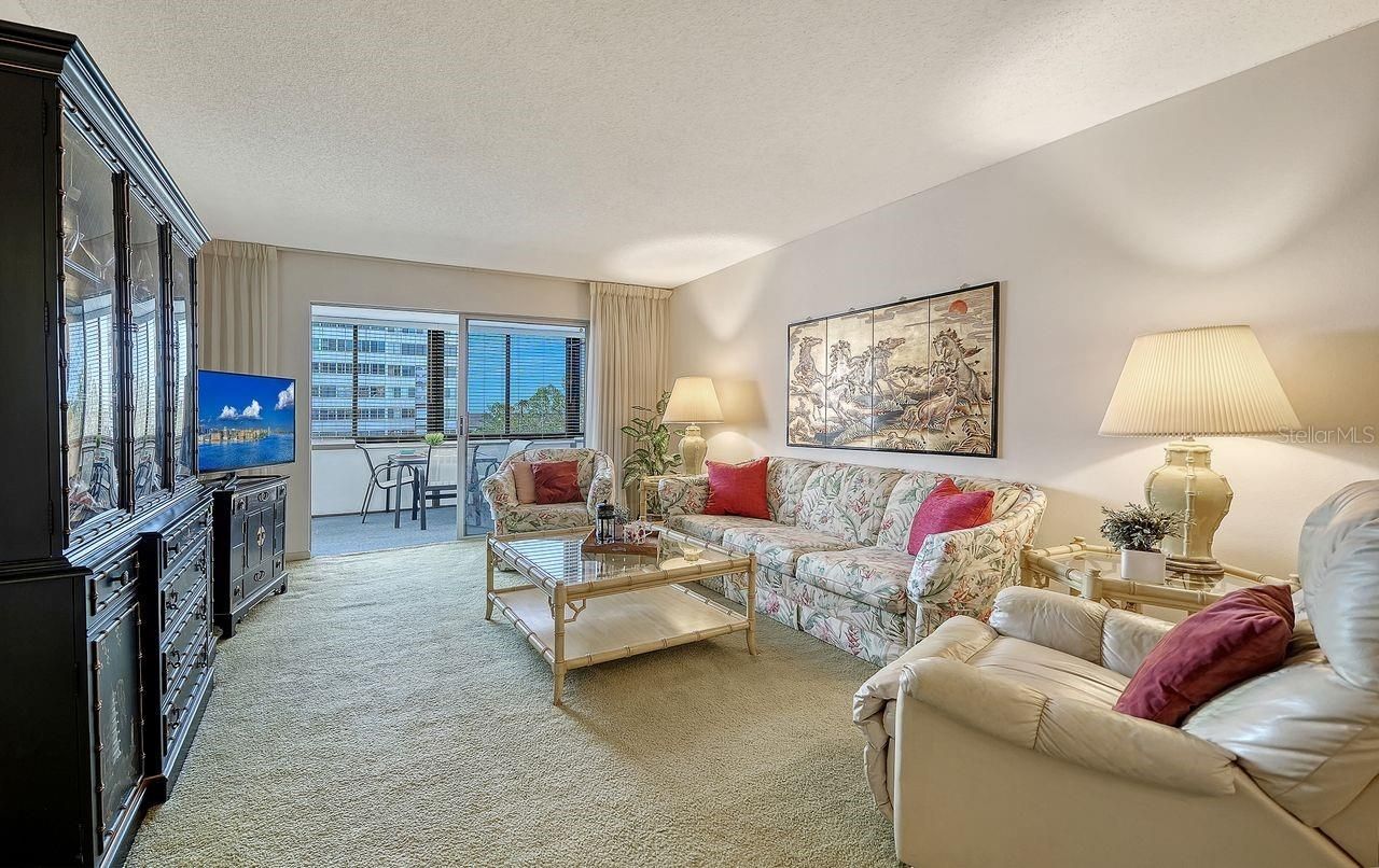 1125 W Peppertree Drive, Unit 302, Sarasota, FL 34242 Photo