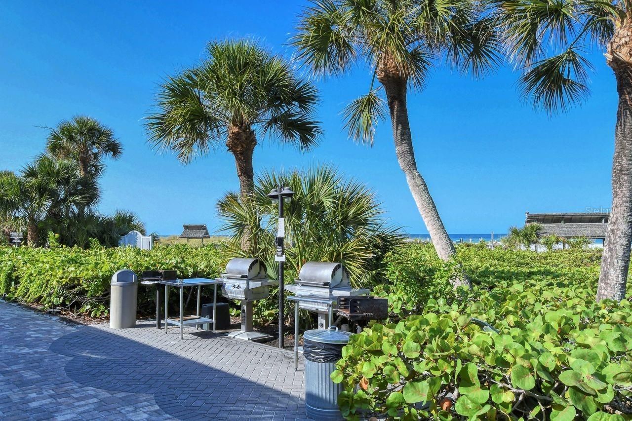 1125 W Peppertree Drive, Unit 302, Sarasota, FL 34242 Photo