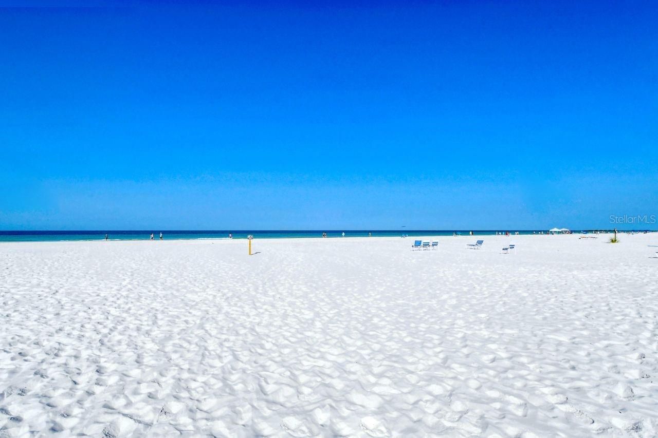 1125 W Peppertree Drive, Unit 302, Sarasota, FL 34242 Photo