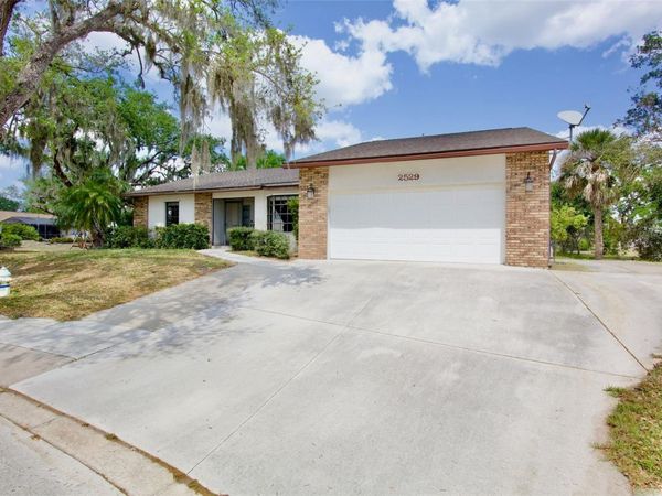 2529 RUSTIC OAK CT COURT, SARASOTA, FL 34232
