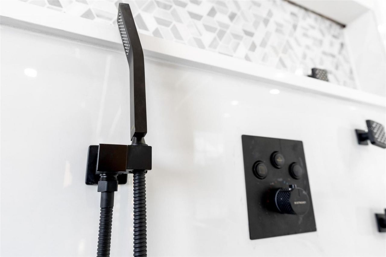 10843 Lakeshore Drive, Clermont, FL 34711 Photo