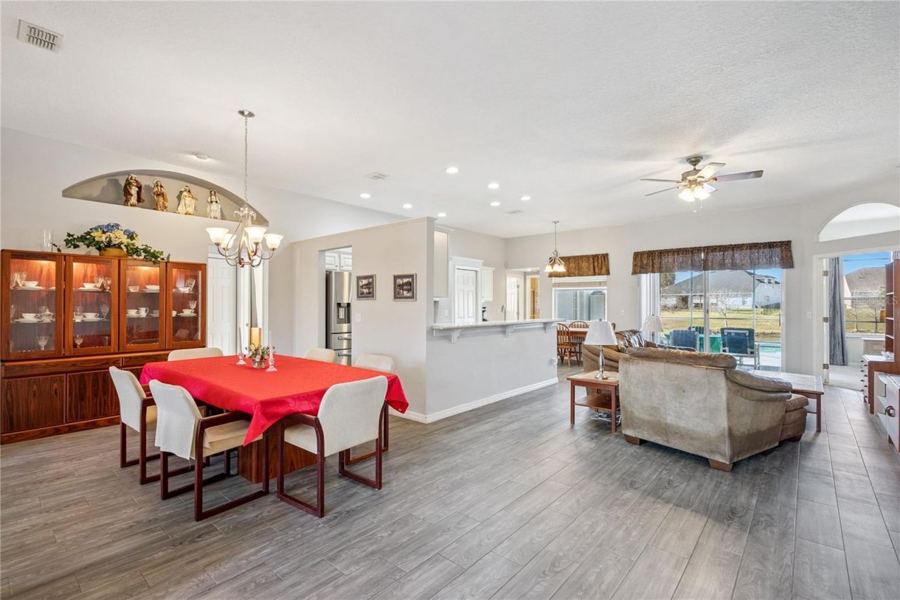 639 Lakehaven Circle, Orlando, FL 32828 Photo