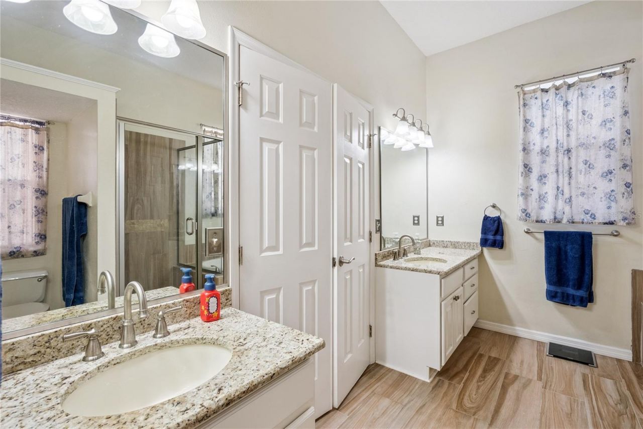 639 Lakehaven Circle, Orlando, FL 32828 Photo