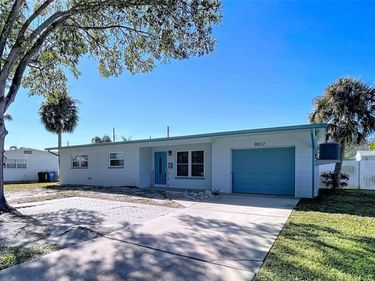 8822 BAY STREET NE, ST PETERSBURG, FL 33702