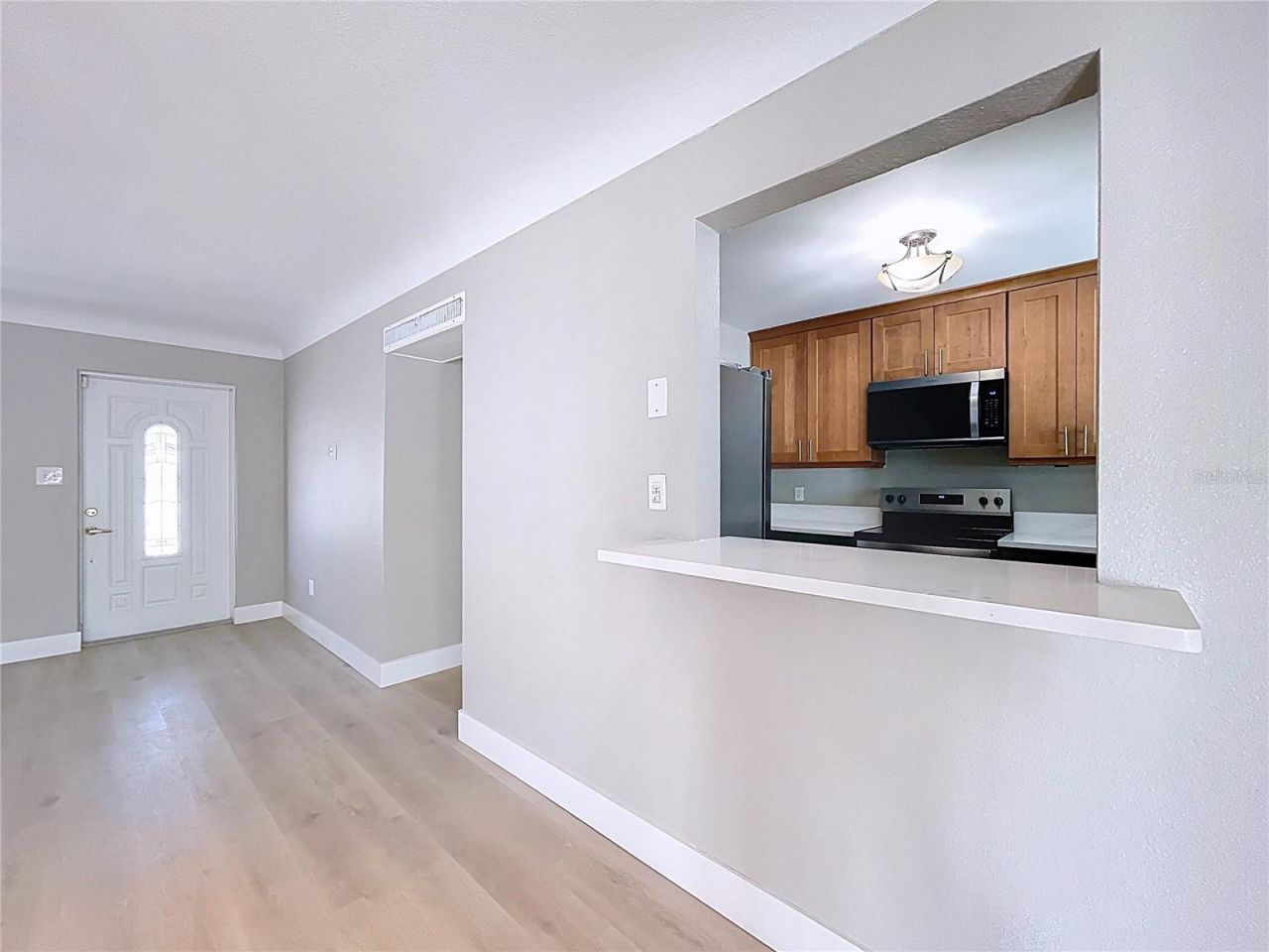 8822 Bay Street Ne, Saint Petersburg, FL 33702 Photo