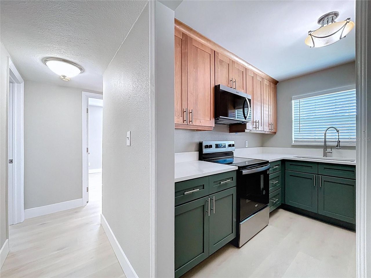 8822 Bay Street Ne, Saint Petersburg, FL 33702 Photo