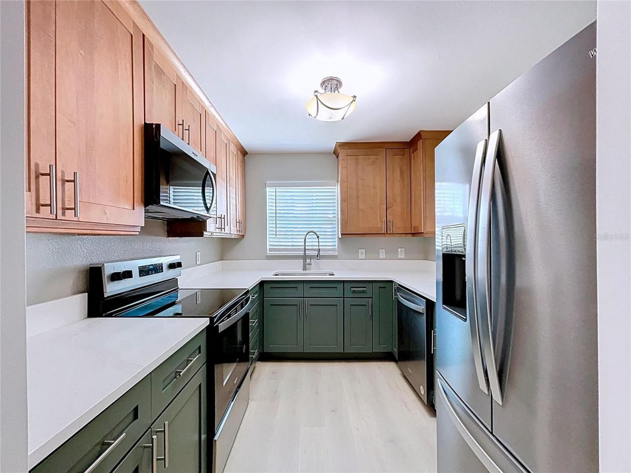 8822 Bay Street Ne, Saint Petersburg, FL 33702 Photo