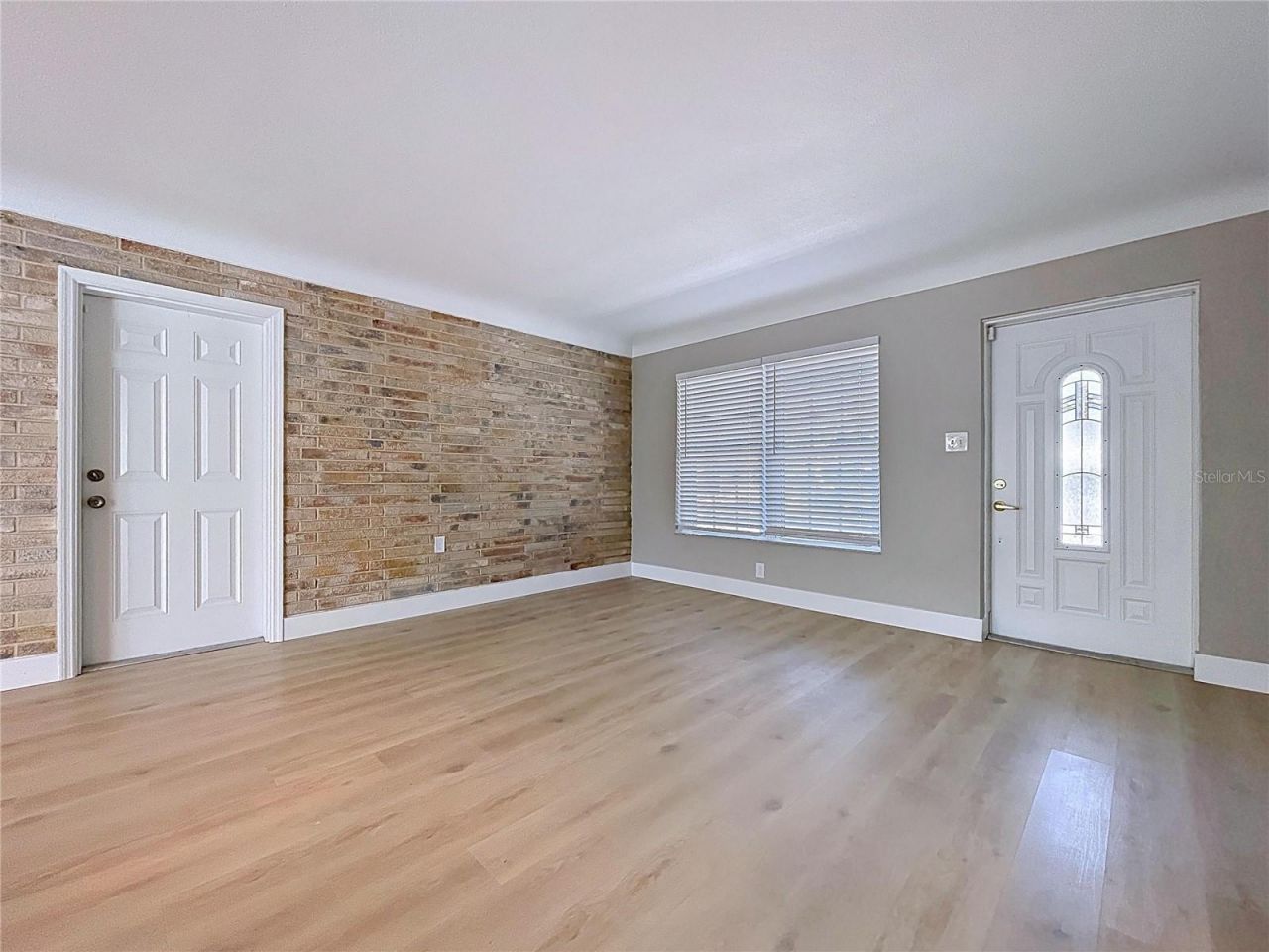 8822 Bay Street Ne, Saint Petersburg, FL 33702 Photo