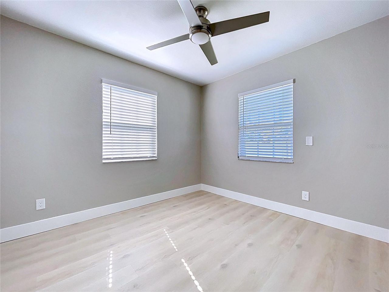 8822 Bay Street Ne, Saint Petersburg, FL 33702 Photo