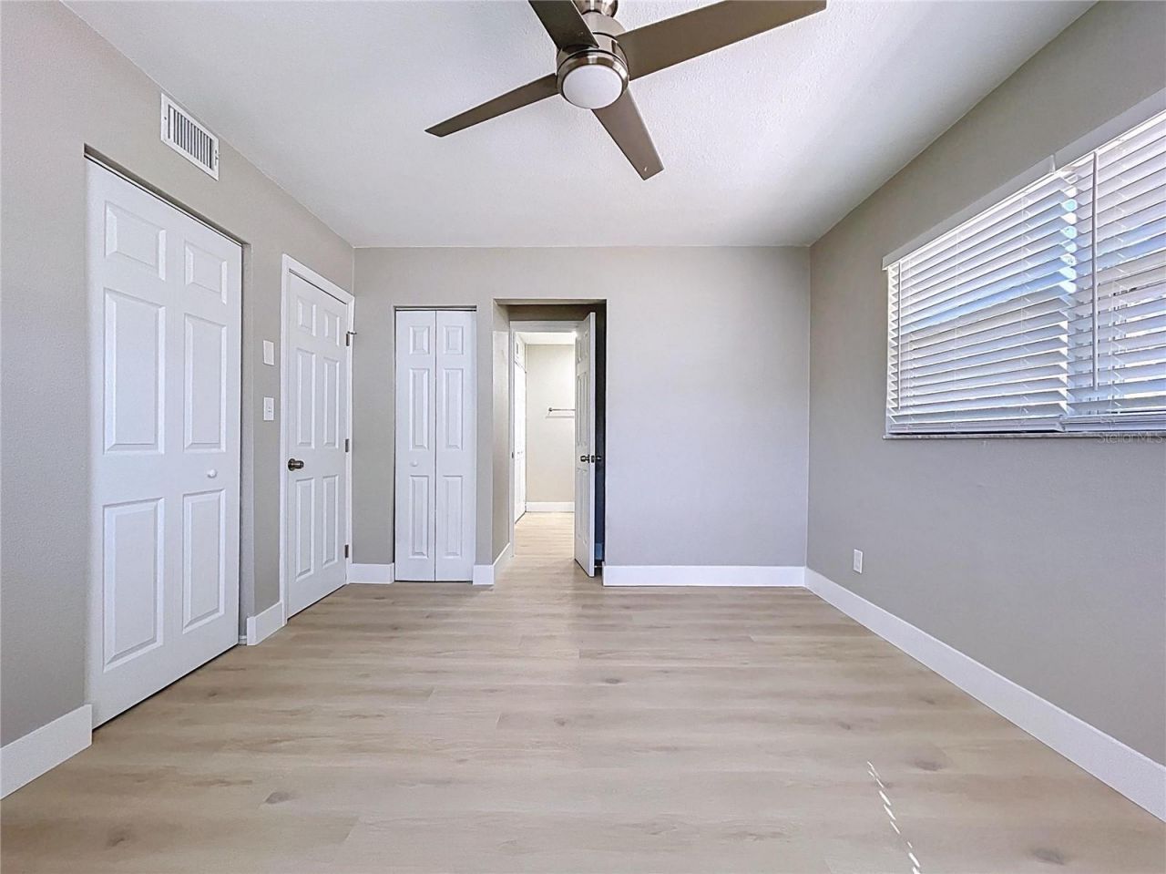 8822 Bay Street Ne, Saint Petersburg, FL 33702 Photo